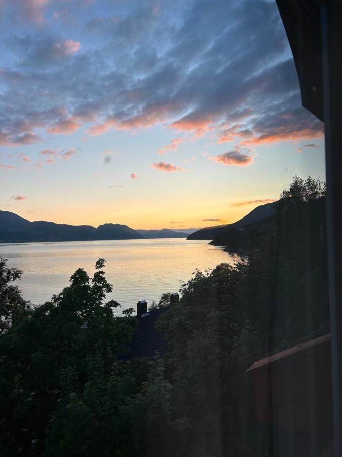 Line Pa Hauane1 Bed & Breakfast Volda Exterior foto