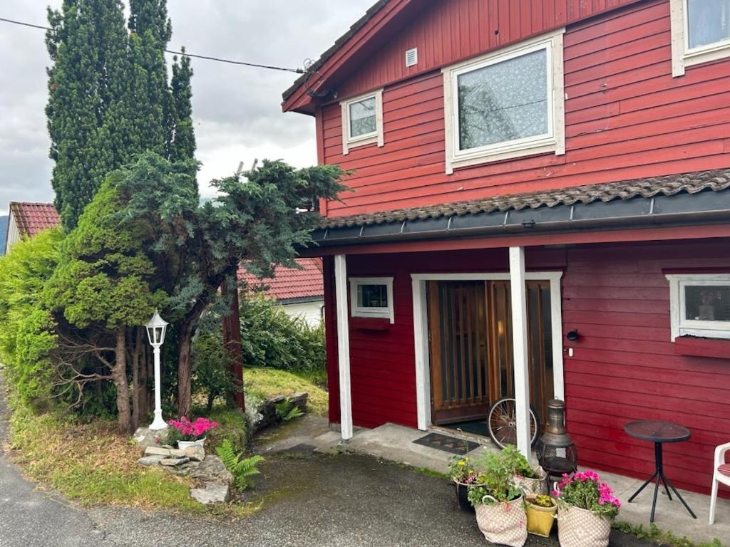Line Pa Hauane1 Bed & Breakfast Volda Exterior foto