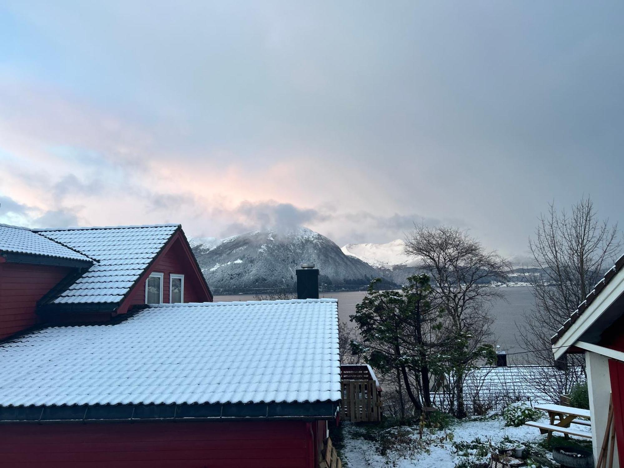 Line Pa Hauane1 Bed & Breakfast Volda Exterior foto