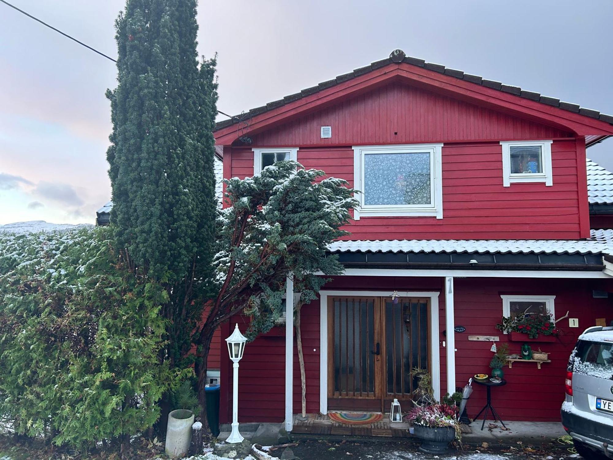 Line Pa Hauane1 Bed & Breakfast Volda Exterior foto